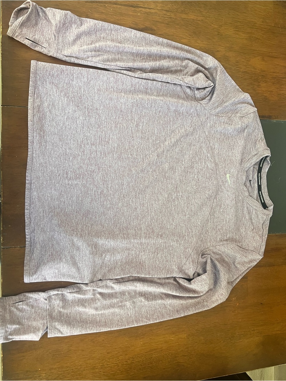 Nike Women’s Heathered Light Purple Long Sleeve Crew